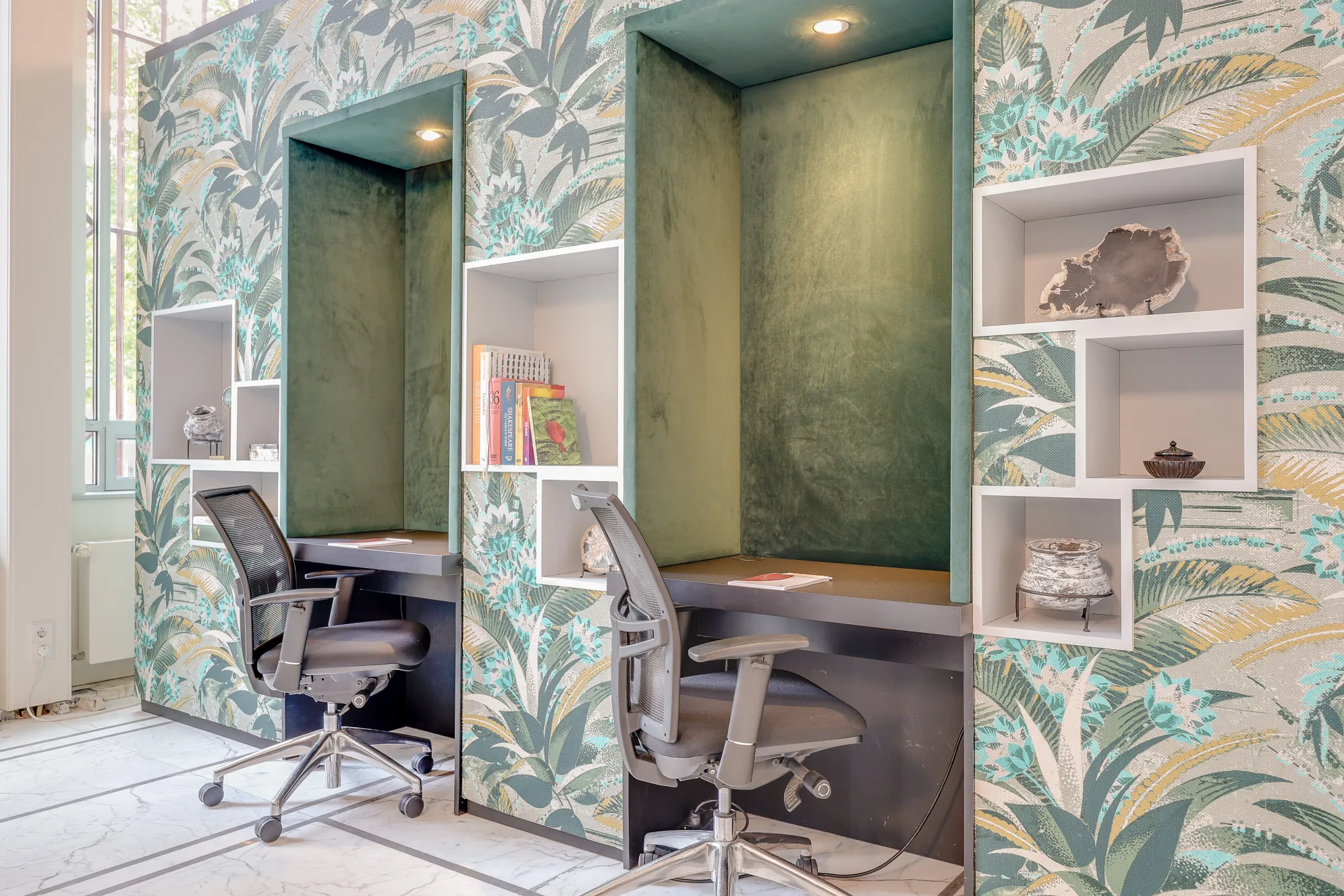 Work area at Tribes Rotterdam Blaak